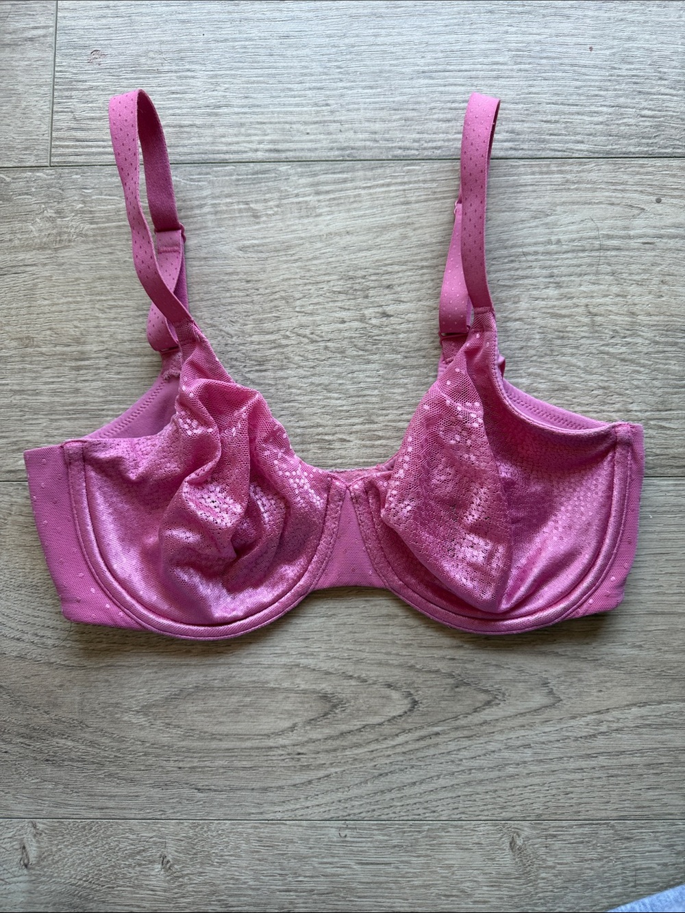 Wacoal  Pink Underwire Bra with Subtle Dot Texture